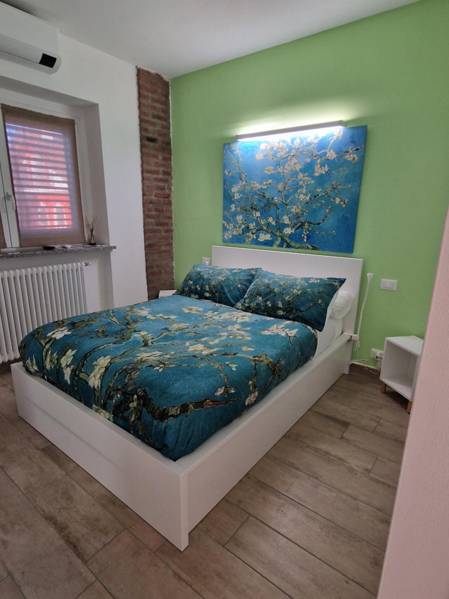 La Tana Dei Corgi Bed and Breakfast Moncrivello Værelse billede