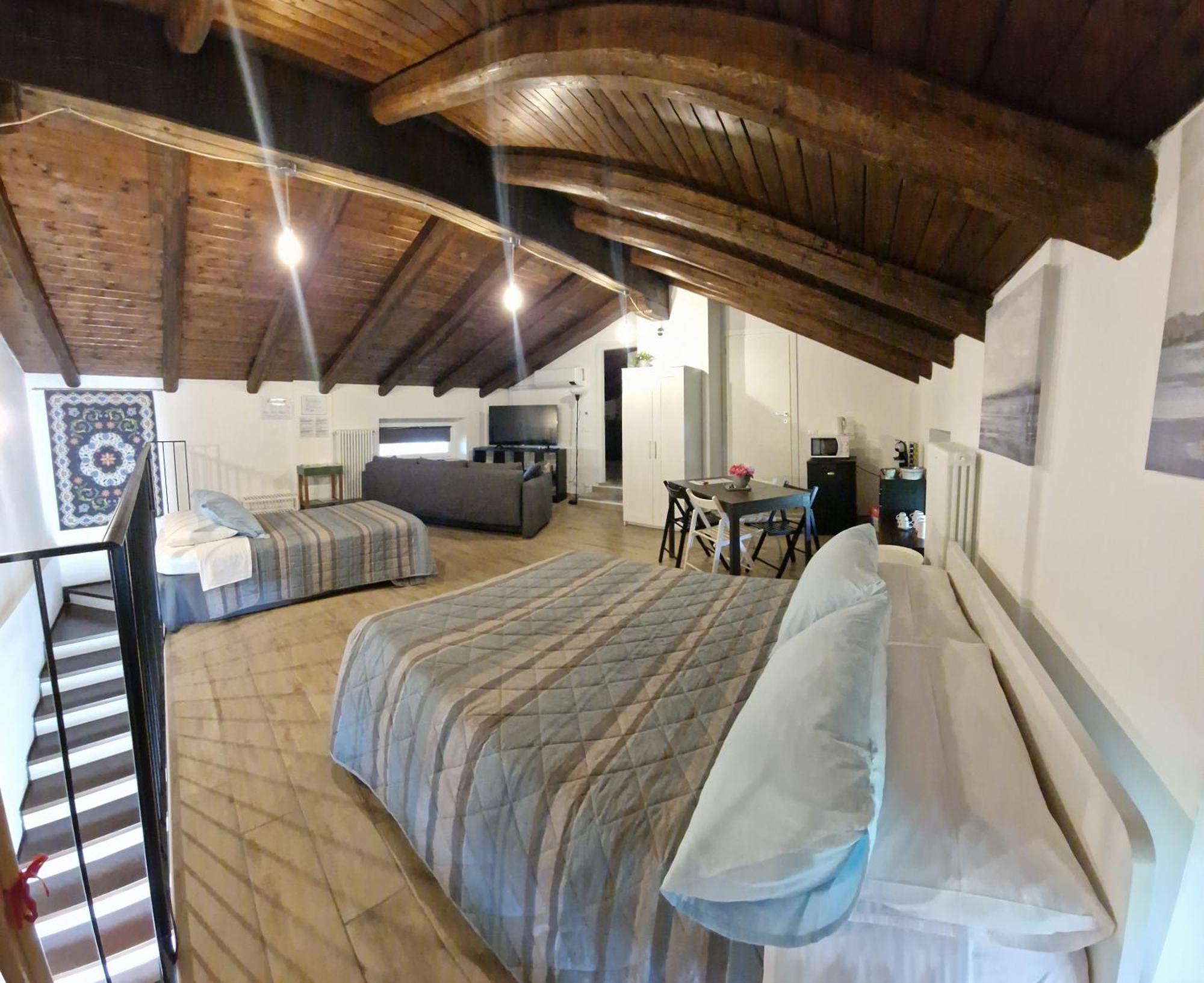La Tana Dei Corgi Bed and Breakfast Moncrivello Eksteriør billede